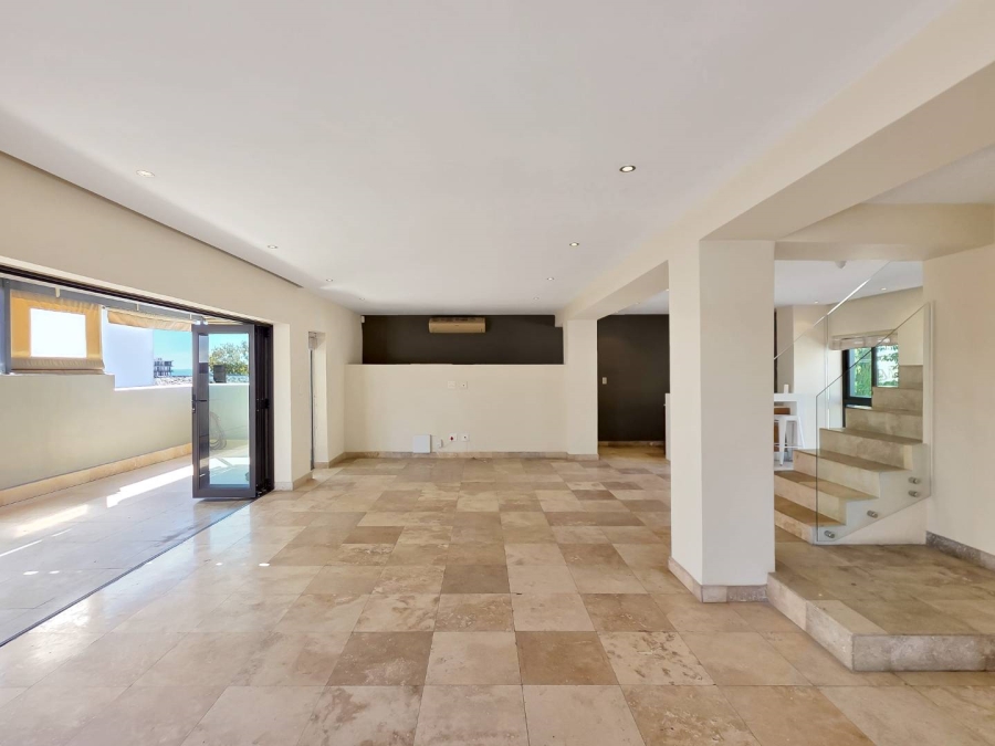 3 Bedroom Property for Sale in Fresnaye Western Cape